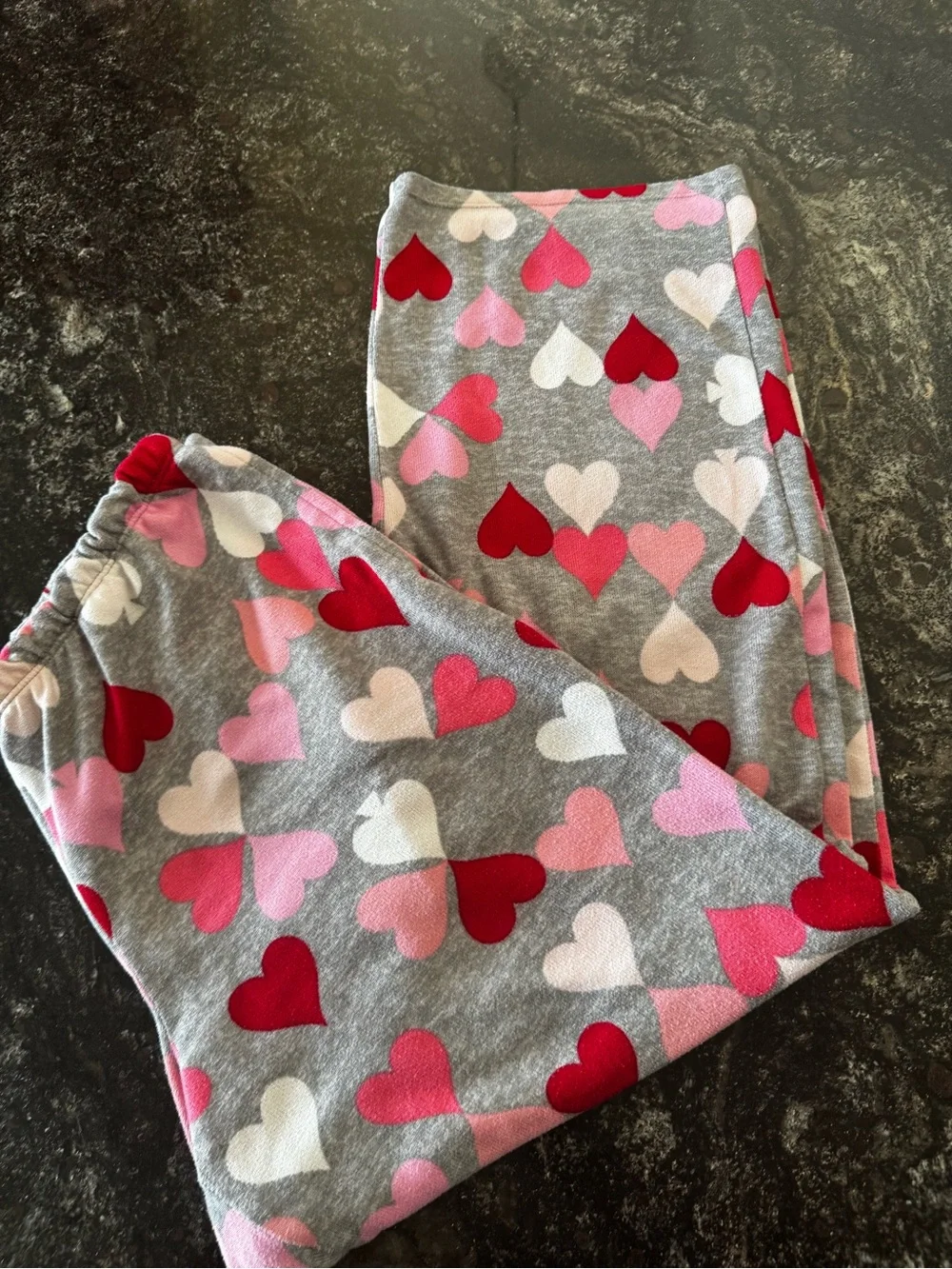 Kate Spade New York Multicolor Heart Print 2-Piece Pajama Set | Size Small